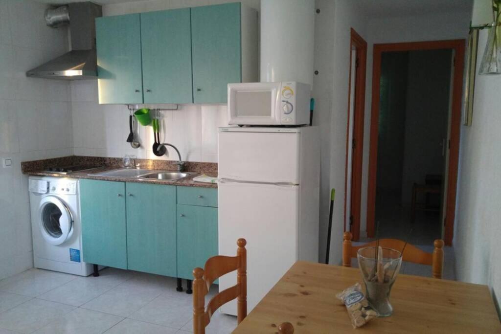 Tranquilo Apartamento Con Preciosa Cala En La Puerta Ciutadella  Luaran gambar